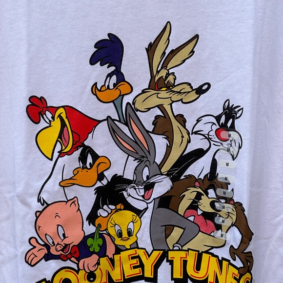 NWT looney tunes tshirt delta pro weight sz medium paper tag - Picture 2 of 5